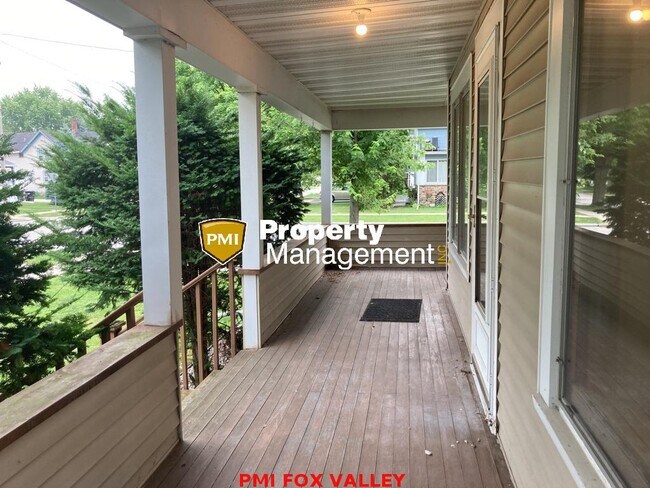 Foto del edificio - 1103 W Lawrence St