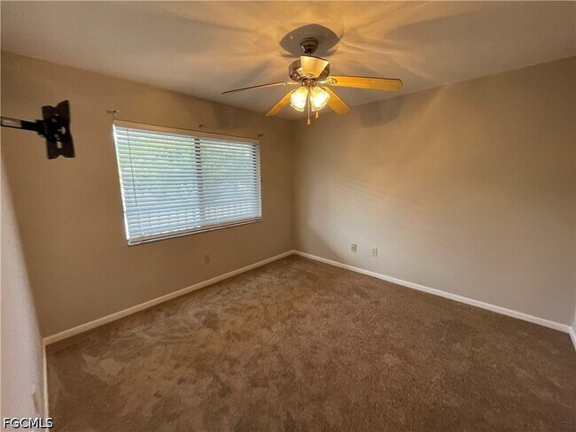 Foto del edificio - 131 SW 47th Terrace