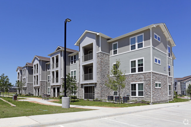 Building Photo - Alton Park Apartments