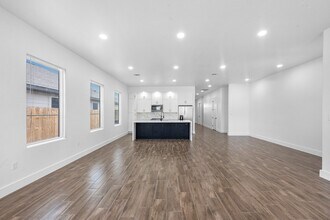 Building Photo - 323 Rd 5840