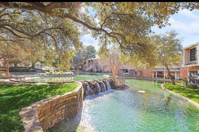 Foto principal - 3550 Country Square Dr