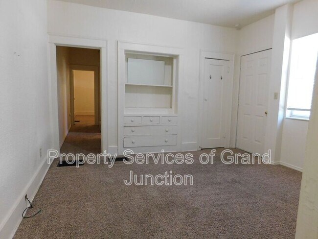 Foto del edificio - 140 Gunnison Ave