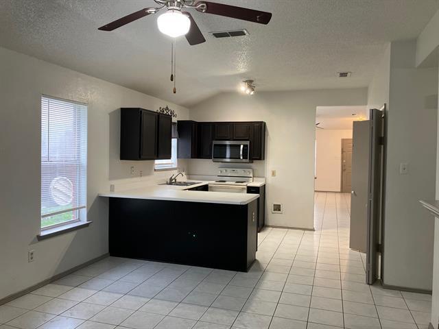 Building Photo - 5210 Highbank Dr