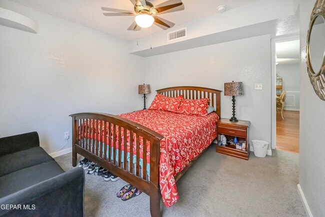 Building Photo - 12732 Tierra Salas Dr