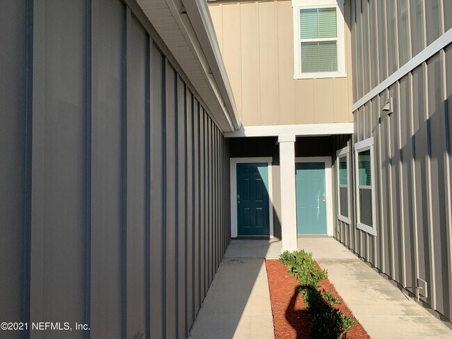 Building Photo - 7845 Echo Springs Rd