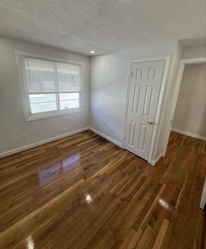 Photo - 994 Washington St (Weymouth, MA)