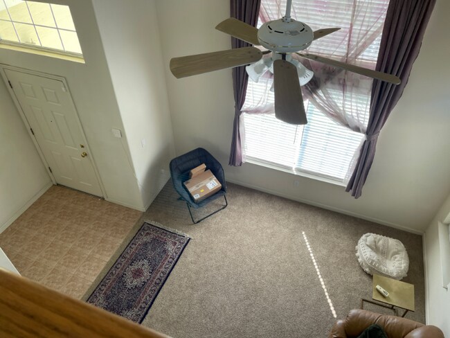 Building Photo - 8022 Mammoth Dr