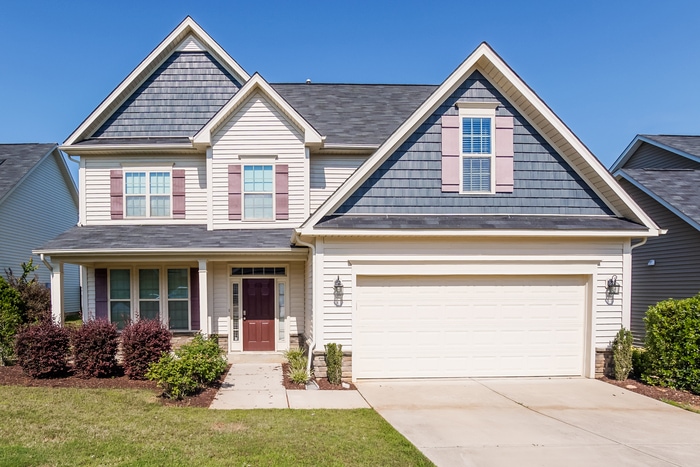 Primary Photo - 161 Trevor Ridge