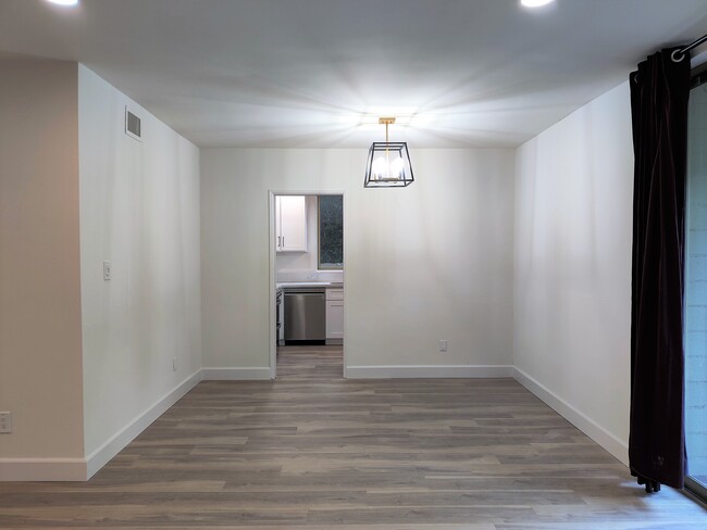 Dining area next to kitchen - 1300 Midvale Ave