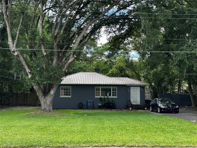 Foto del edificio - 724 NE 17th Ave
