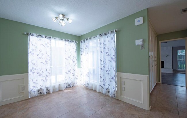 Foto del edificio - 311 Edgeton Ct