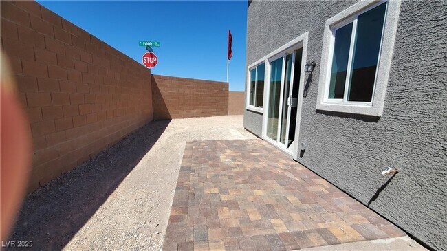 Foto del edificio - 8907 Deer Isle St