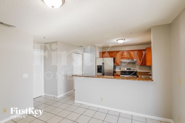 Building Photo - 3085 Lighthouse Pl