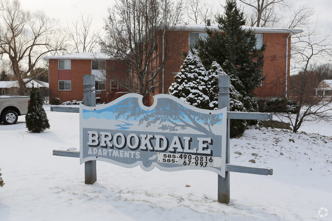 Building Photo - BrookDale Apartments