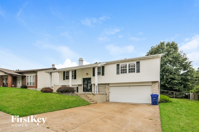 Building Photo - 5708 Madlar Ln