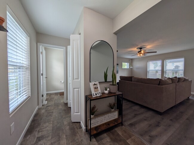ENTRY WAY / FIRST FLOOR BATHROOM - 3586 Fernwood Ln