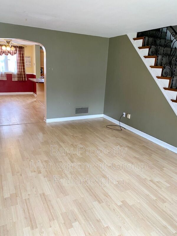 Foto del edificio - 2209 Lynn Blvd