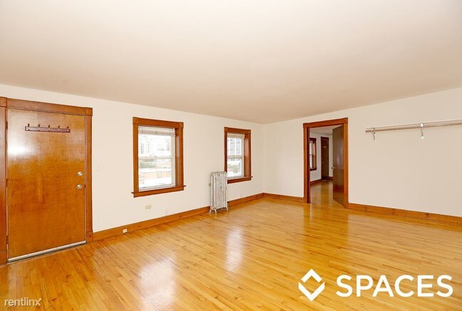 Foto del edificio - 3249 N Broadway St