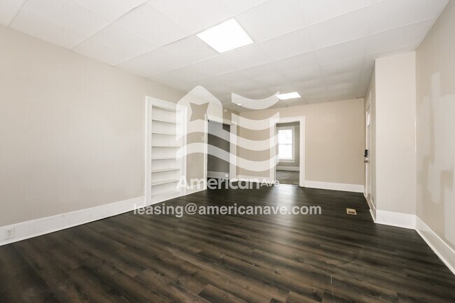 Foto del edificio - 327 Alford St
