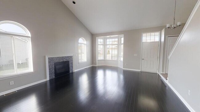 Foto del edificio - 7812 Thornhill Dr