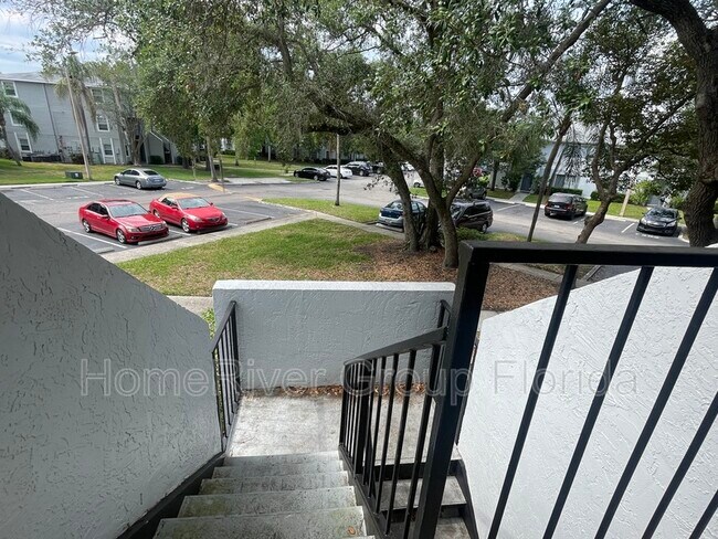 Building Photo - 7187 E Bank Dr