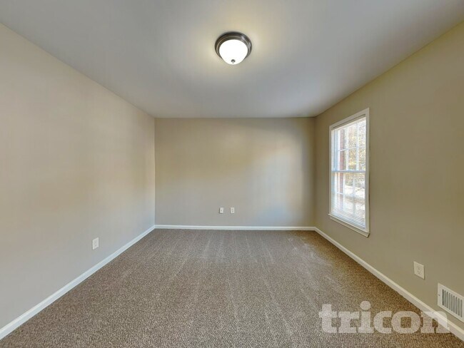 Foto del edificio - 3560 Erdly Ln