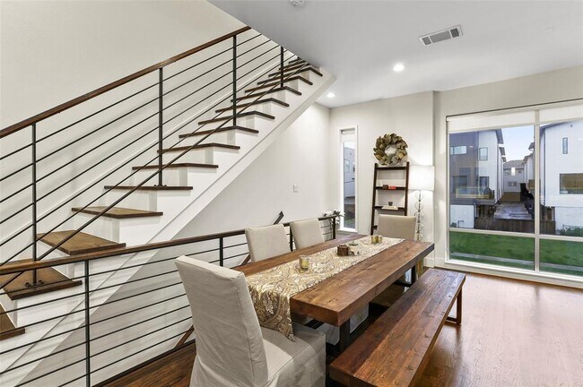 Foto del edificio - 4962 Fuqua St