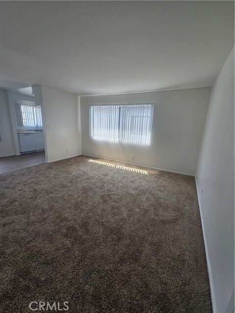 Foto del edificio - 618 W Dryden St