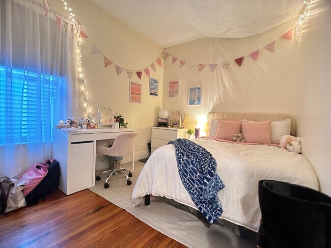 *Las imágenes son muestras representativas de la unidad anunciada. En algunos casos, las unidades reales que visita... - 10 Carmel St