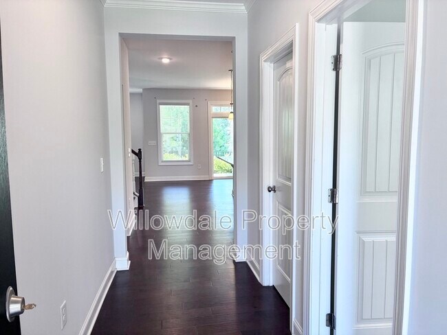 Foto del edificio - 1309 Little Hills Dr