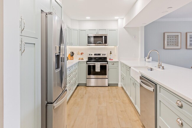 Foto del edificio - 4748 S Ocean Blvd