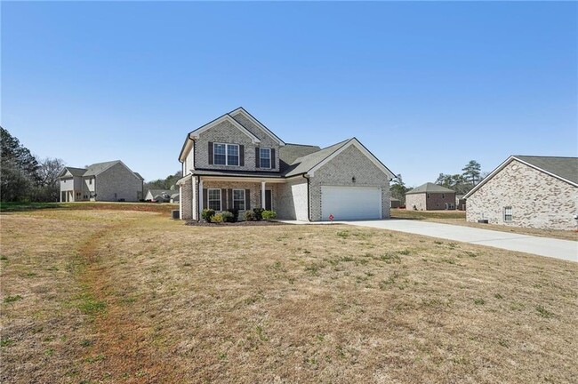 Building Photo - 516 College Dr