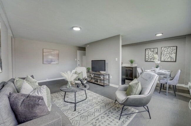 Photo - 865 Lower Ferry Rd (Ewing Township, NJ) Apartment