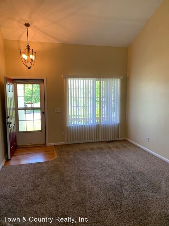 Foto del edificio - 6 br, 3.5 bath House - 3171 Heather Glen D...