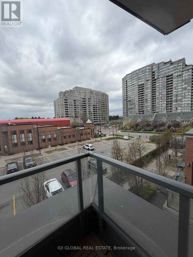 Building Photo - 185 Bonis Ave