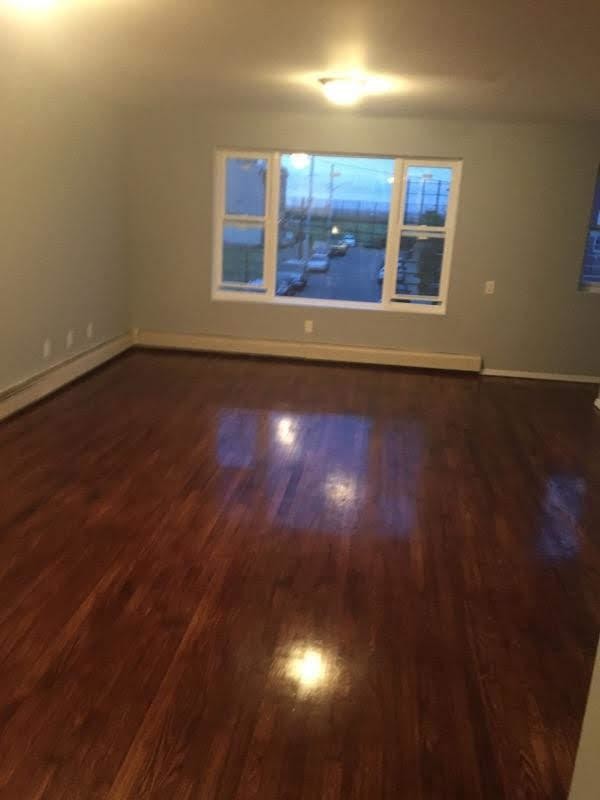 Building Photo - 3 bedroom in Far Rockaway NY 11691