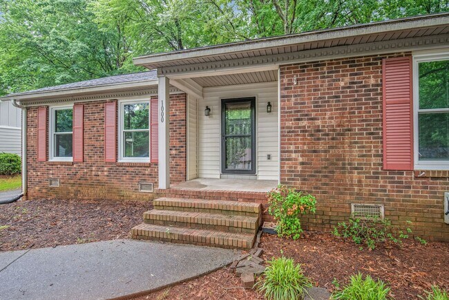 Foto del edificio - Move-in Ready 3 Bedroom Ranch!!