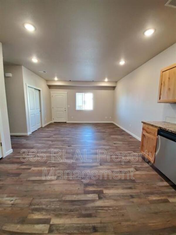 1729 Westward Cir Unit 6, Eaton, CO 80615 Condo for Rent in Eaton, CO