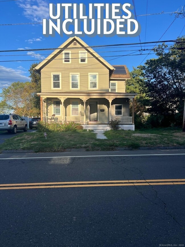 Building Photo - 1564 Elm St