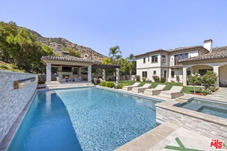 Building Photo - 29450 Malibu View Ct