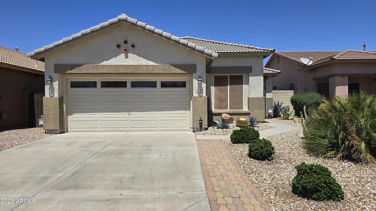 Foto principal - 14354 W Weldon Ave