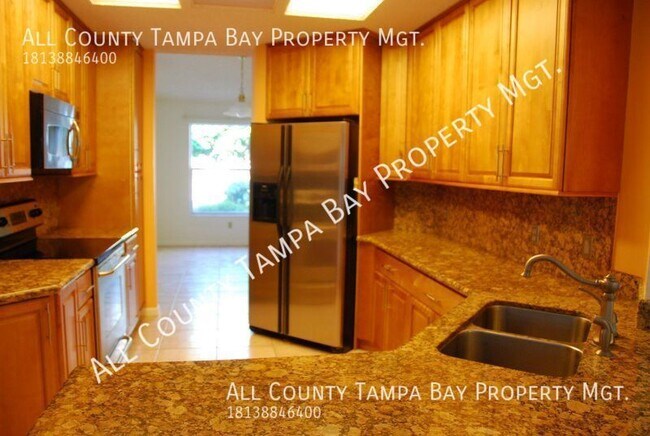 Foto del edificio - Large 3 bedroom, 2 bath home in Brookstone