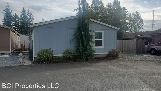 Building Photo - 10907 22nd Ave Ct E