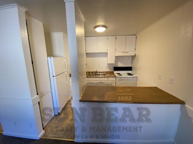 Foto del edificio - Cute 1 bedroom in Central Incline!