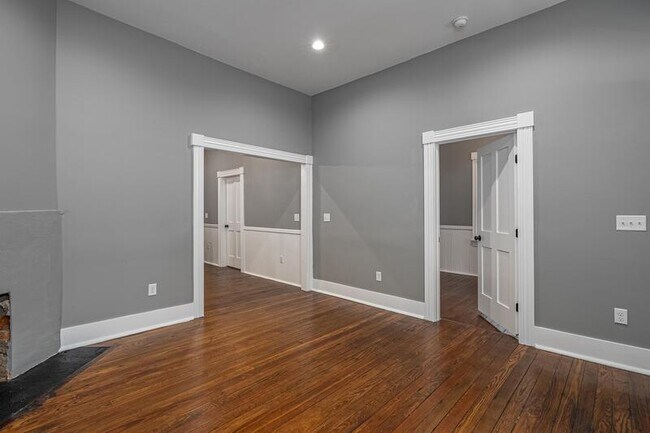 Foto del edificio - 509 W 38th St