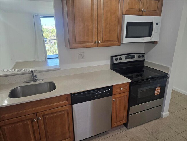 Foto del edificio - 8045 SW 107th Ave