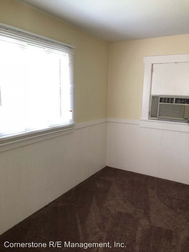 Foto del edificio - 3527-3527 E Del Mar Blvd