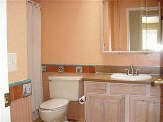 Foto del edificio - Pre-lease July - 4Bd/2Ba