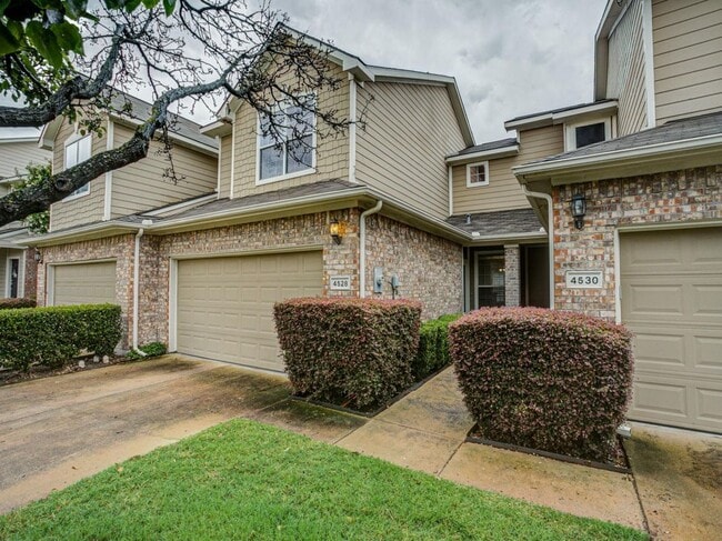 Building Photo - 4528 Sycamore Dr