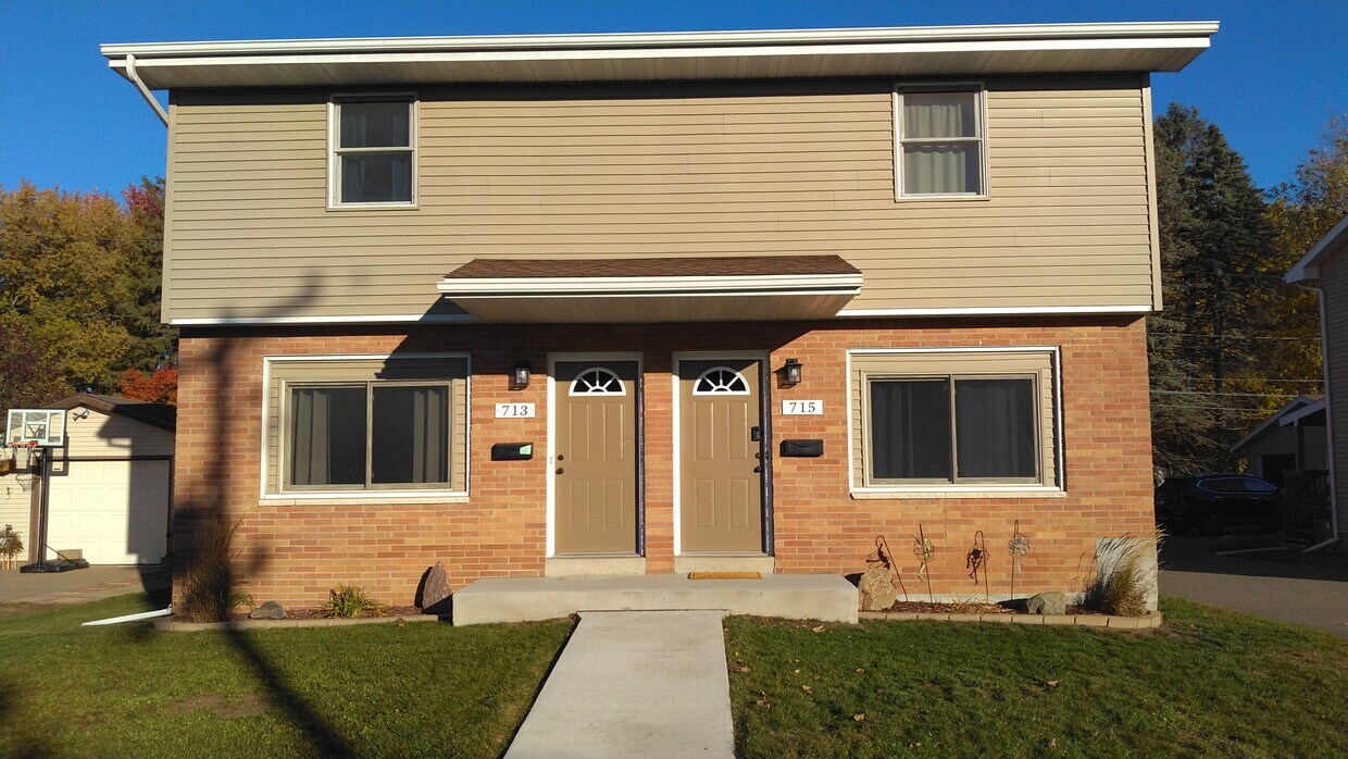 Foto principal - 713 Moreland Ave
